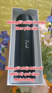 Binh giữ nhiệt inox 304 kèm lưới lọc trà thiết kế thông minh đèn led báo hiển thị nhiệt độ bên trong.