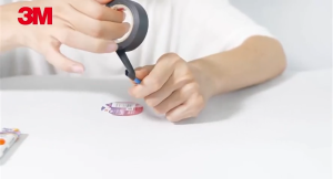 TOOLIX เทปพันสายไฟไวนิล สีดำ กว้าง 18mm ยาว 10 ม. หนา 0.15 มม. ทนแรงดันไฟฟ้าได้ 600 โวลต์ (1 ม้วน)