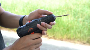Hyreto Cordless Electric Drill Multifunctional Screwdriver Elektrik Bateri Rechargeable Battery Tool Set