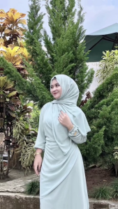 Sanum Dress Gamis Set Hijab Press Body Melayu Malaysia Kondangan Cantik Kekinian Terbaru 2024 Elegan