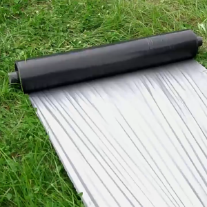 【Free 20pcs nails】 Black Plastic Mulch Film Plastic Sheeting (1m/1.2m /1.5mx 400m ) - SILVER BLACK Roll of Heavy Duty Thick Plastic for Gardening Weeds Yard Landscaping Barrier Under House - Multi Use Polyethylene