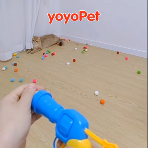 hooh pet🌈 ปืนยิงแมว ปืนยิงลูกปอมๆ ของเล่นแมว ลูกบอลไหมพรมแมว ทนทานยืดหยุ่นสูง ปืน +20 ลูก