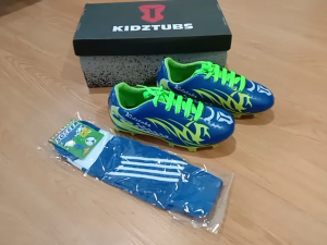 KIDZTUBS Sepatu Bola: Desain Unik & Berkualitas Tinggi