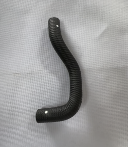 Isuzu Genuine Parts Oil Cooler Hose (Pipe to Thermostat Housing): Crosswind Sportivo 2003 and up Dmax 4JA1