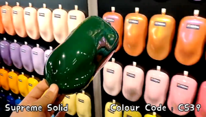 2K Paint  AIKKA CS39 British Green Old School Supreme Solid Series Car Motor Paint DIY Aerosol Spray Cat Kereta 车漆