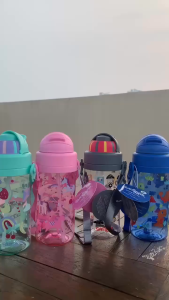 Botol Minum Smiggle 430ML Botol Minum Karakter