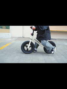 กรยานทรงตัว จักรยานขาไถ จักรยาน 2ล้อ Balance Bike จักรยานฝึกการทรงตัว ฝึกไหวพริบการควบคุมทิศทาง จักรยานบาล๊านซ์-2LC