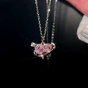 IVY Pink Diamond Heart Necklace Sweet Luxury Necklace Sweetheart Planet Necklace
