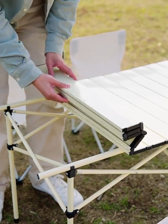 โต๊ะเเคมป์ปิ้ง ชุดโต๊ะเก้าอี้ โต๊ะพับได้ Folding table แบบพกพา ...