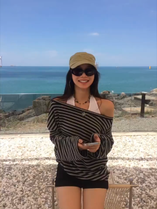 ❣Fortunee ❣ เสื้อแขนยาวผู้หญิงคอเฉียงทรงเปิดไฟล่ สำหรับฤดูใบไม้ร่วง กันแดด ทรงหลวม ใส่สบาย สไตน์เกาหลี ลายทาง