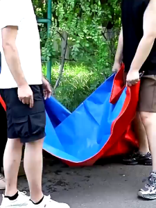 ผ้าใบกันแดดฝน กันแดด ผ้าใบกันน้ำ ผ้าใบพลาสติกPE ขนาด2×2 2×3 3×4m มีตาไก่กันแดด กันน้ำ ผ้าใบพลาสติกเอนกประสงค์ ผ้าใบกันน้ำหนาสองด้าน ผ้าคลุมรถ