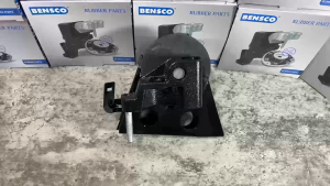 Mounting Mesin FR RH Depan Kanan Nissan X-Trail T30 2500 cc