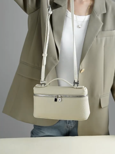 TAS SLING BAG WANITA IMPORT BAHAN KULIT / TAS HAND BAG KULIT SINTETIS RESLETING ELEGANT / BAG IMPORT