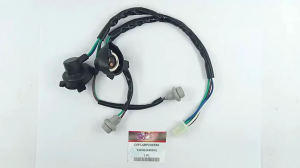 Cop Lampu Depan Vario Karbu - Pitingan Fitting Fiting Piting Socket Soket Dop Bohlam Bulb Depan Honda Vario Lama Old Karbu Vario Techno 110