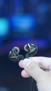 VIVAN Earphone In Ear Kabel Stereo Wired Headset Q15 Black