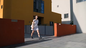 ไม้เซลฟี่ K28P 3 ขา ยืดได้ 175 ซม. พร้อมรีโมทและหมุนได้ 360 องศา น้ำหนักเบา พกพาสะดวก สำหรับ VDO/Vlog/Live