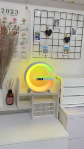 [COD + จัดส่ง 24 ชม.] ลำโพงบลูทูธ มัลติฟังก์ชั่น การชาร์จไร้สาย 15W (ความจุขนาดใหญ่) ไฟ LED บรรยากาศ RGB ที่ควบคุมได้ นาฬิกาดิจิตอล/นาฬิกาปลุก โคมไฟตั้งโต๊ะ ไฟนอนหลับ ไฟปลุกพระอาทิตย์ขึ้น