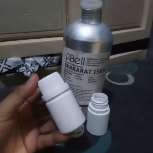 BIBIT BIANG PARFUM BELL MURNI AROMA SETARA BACHARAT PRODUK BELL REPACK 50 ML SEGEL LABOR TANPA CAMPURAN ALKOHOL DAN LAINYA GARANSI UANG KEMBALI