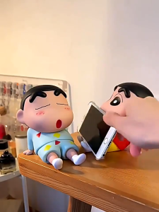 ที่วางมือถือ น้องชินจังขนาดใหญ่สูง 13 cm สินค้าพร้อมส่งจากไทย