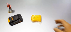 Đế Pin Dewal 18V/21v hàng loại 1