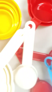 5-PIECES MEASURING CUPS SPOON SET BAKING SUPPLIES KITCHEN UTENSILS PRECISION COLORFUL MEASURING