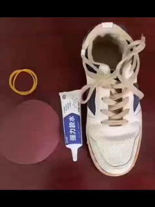 Lem Sepatu Super Kuat & Tahan Air: Tips Penggunaan & Rekomendasi