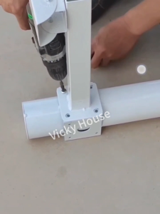 Outdoor 10FT Galvanized CCTV Column Security Camera Poles Segmented CCTV Poles and Columns