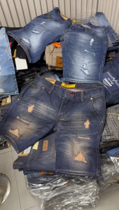 MC WISCER Celana Jeans Pendek Pria Sobek Diatas Lutut Terbaru Model Skinny Bahan Denim Ripped Tidak Melar Viral