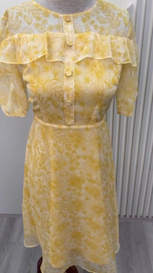 [Voucher 15% MOV 199K cap 100K  Đầm tơ xòe nhún bèo vai HeraDG thiết kế cổ tròn ngắn tay  cúc bọc trang trí và tạo điểm nhấn eo SDPBC3119