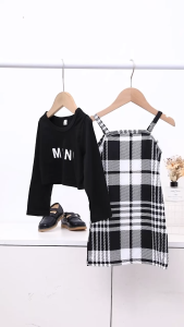 [Selangor Fast Delivery] Baju Set Kanak-Kanak Perempuan 2-7 Tahun Kids Girls Outfit Long Sleeve Letter T-Shirt + Plaid Pinafore Dress 2 Warna Maroon Black Baju Raya Party Harian Wear