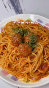 Set Mỳ Ý sốt thịt viên cà chua Pulmuone 332.2g dành cho 2 người ăn