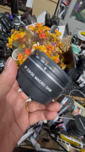 Ống kính máy ảnh Sony Sam 30f2.8 macro cho DSLR của sony