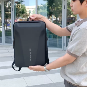 Men's Business Travel Backpack: A Large Capacity, Multifunctional Luggage Solution