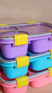 LUNCH BOX Kotak Makan 3 Sekat Tutup Transparant Tahan Panas Microwave Free Sendok Food Grade kotak Bekal Anak Aman