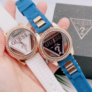 GG นาฬิกาผู้หญิง แบบกึ่งทางการ รุ่น W10578L1 สาย มี 3 แบบ สแตนเลส เรซิน และ หนัง PU