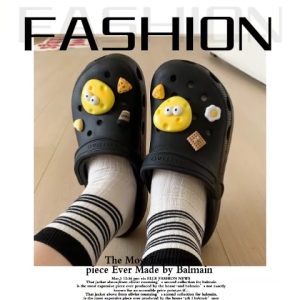 LiShops สินค้าพร้อมส่ง รองเท้าแตะแฟชั่นแบบสวม รูปทรงสวย ทันสมัย ความหนาอยู่ที่1นิ้ว น้ำหนักเบา ใส่สบาย เหมาะกับทุกการแต่งกาย ไม่ซื้อคือพลาด