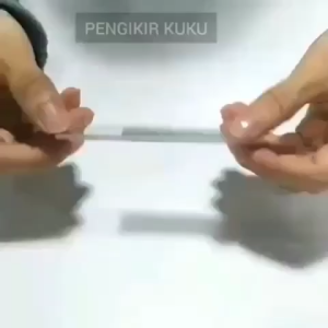 Pengikir Kuku Mengkilap / Alat Kikir Kuku Cantik Kinclong