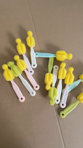 Baby Bottle Nipple Brush: Cleaning Tool for Parents