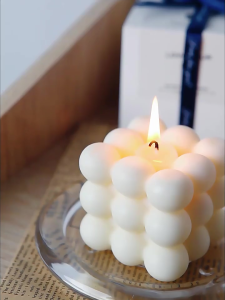 JLIFE 1PCS Rubiks Cube Geometry Pure Soybean Scented Candle Smokeless Essential Oil Aromatherapy Candles