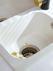 Kitchen Triangular Drainage Sink Filter Screen Anti Clogging Vegetable Basin Water Barrier Bag Stainless Steel Holder