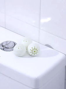 Shoes Deodorant Ball Deodorizer Perfume Natural Fragrant Wardrobe Odor Neutralizing Air Freshener Bola Pewangi Kasut鞋子除臭