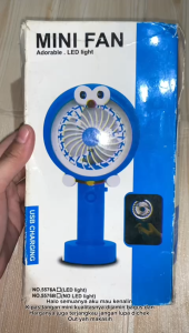 Kipas angin mini / fan / genggam / tangan / LED / USB - 5566 - Doraemon