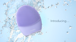 FOREO LUNA 4 Facial Cleansing Brush for Combination Skin - Clinically Proven Face Skin Care Tool | Deep Facial Cleanser & Firming Face Massager Device