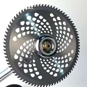 ใบตัดหญ้าวงเดือน ใบเลื่อยวงเดือน ใบมีดตัดหญ้า ขนาด 10 นิ้ว 40 ฟัน ติดเล็บ ใช้ตัดหญ้าและกิ่งไม้