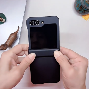 Ốp lưng PC cứng màu Pastel cho Galaxy Z Flip 6 / Z Flip 5 / Z Flip 4