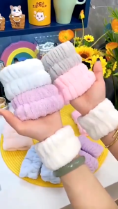 Handuk Pergelangan Tangan & Bando Bandana Tangan: Aksesori Cuci Tangan Unik