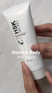 HSK Secret Hand Body Lotion - Lotion Mencerahkan Meratakan Warna Kulit dan Melindungi Kulit dari Sinar Matahari dengan Alpha Arbutin dan Aloe Barbadensis Leaf