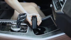 Pengisi Daya Mobil yang Dapat Ditarik Sendiri Type-c Pengisi Daya Mobil Kabel yang Dapat Ditarik Sendiri