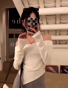 MC BJ1651 Baju Atasan Straight Shoulder Short Top Wanita Tali Bahu Sabrina Lengan Panjang