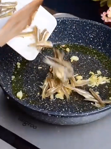 KHÔ CÁ CƠM CÀ MAU 1KG KHÔ CÁ CƠM VỰA KHÔ MINH TRIẾT- SIÊU GIÒN GIÒN THƠM NGON THƯỢNG HẠNG